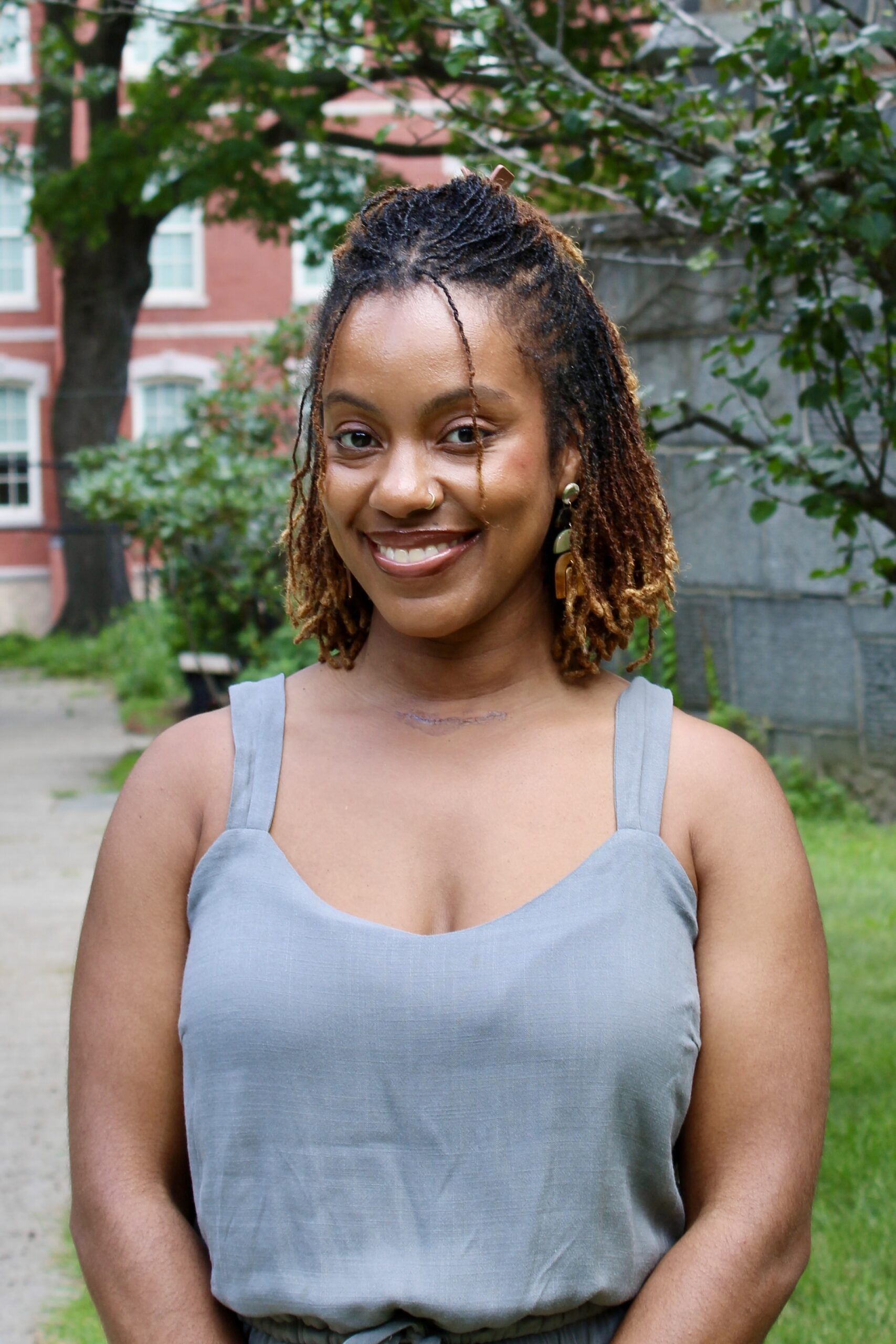 Dr. Caroline Lauture-Azeb
